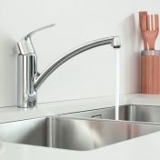 Кухонный смеситель Grohe Eurosmart 33281002