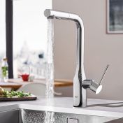 Кухонный смеситель Grohe Essence New 30270000